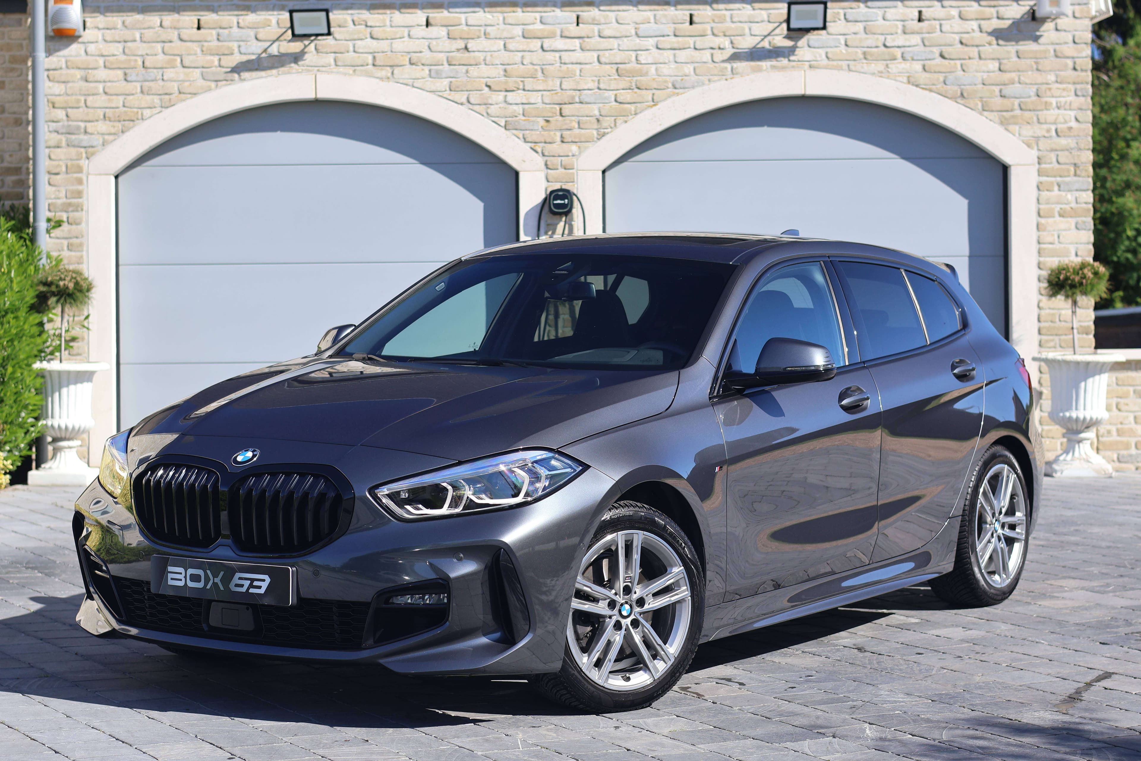 BMW 118